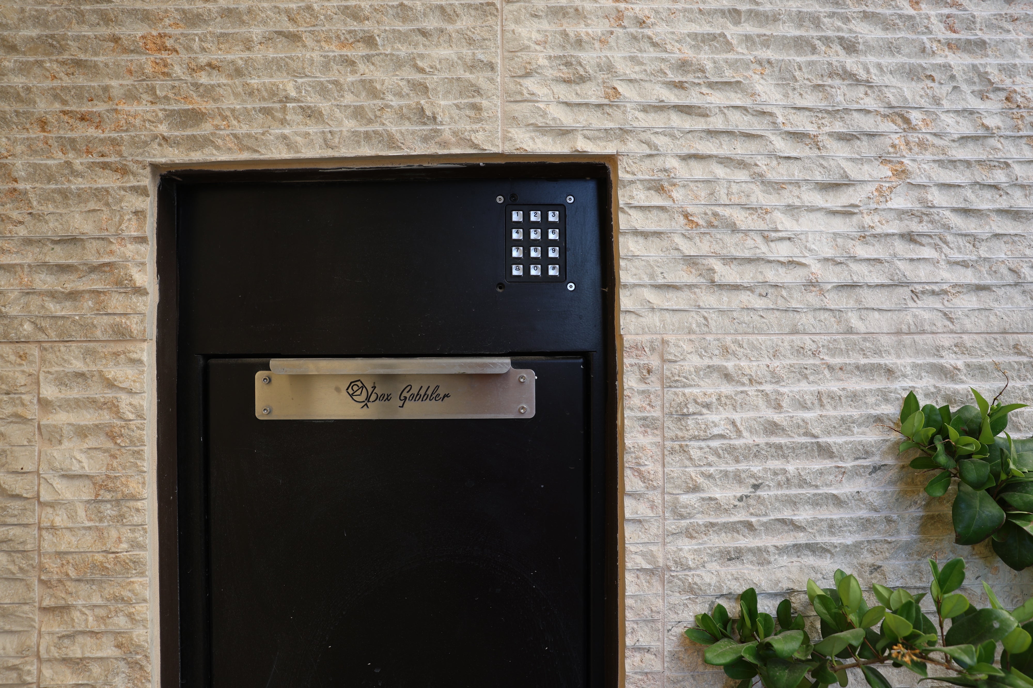 The UPS Lock Box: Box Sentinel and Box Gobbler - A Revolution in Packa