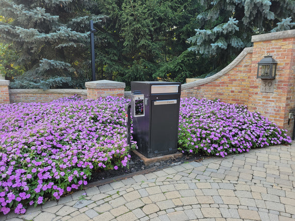 The Locking Parcel Mailbox vs. The Traditional Mailbox